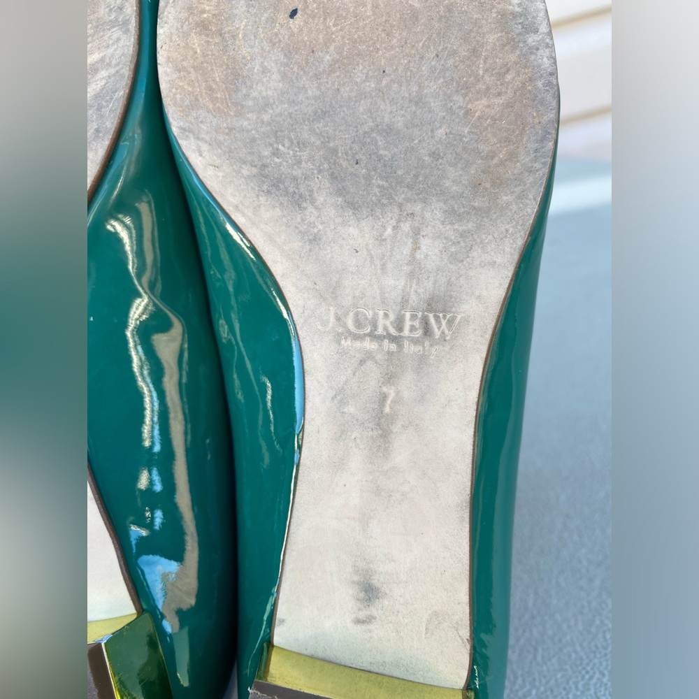 JCrew Green Flats with Gold Heel Women’s 7 - Picture 11 of 12